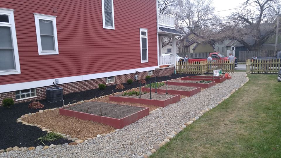 black mulch & garden